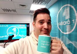 Rádió 1 - csak igazi mai sláger megy :) 